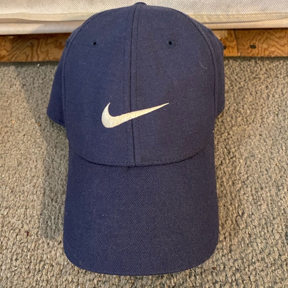 Pack of 4 baseball athletic hats